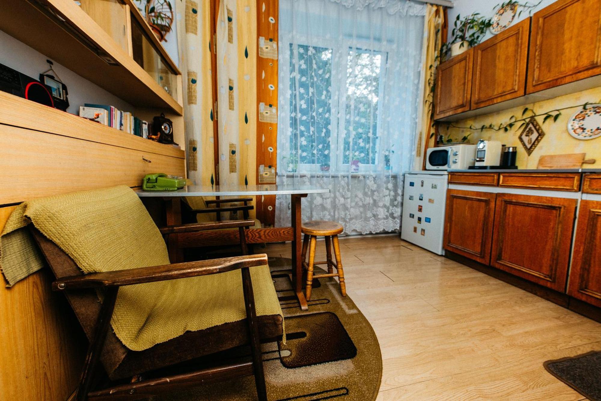 Feel The Old Socialist Style Apartment Krakkó Kültér fotó